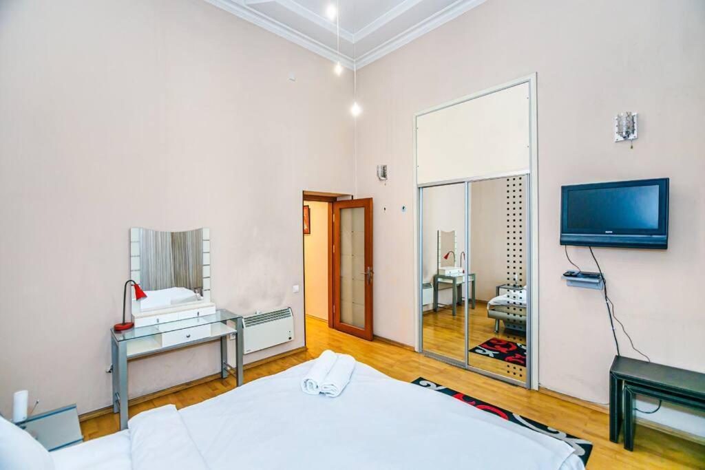 Apartment Azneft Meydani Baku Eksteriør bilde